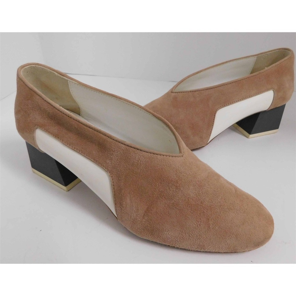 GRAY MATTERS Beige Suede‎ Leather White Patent Gray Heel Pumps Italy 35.5